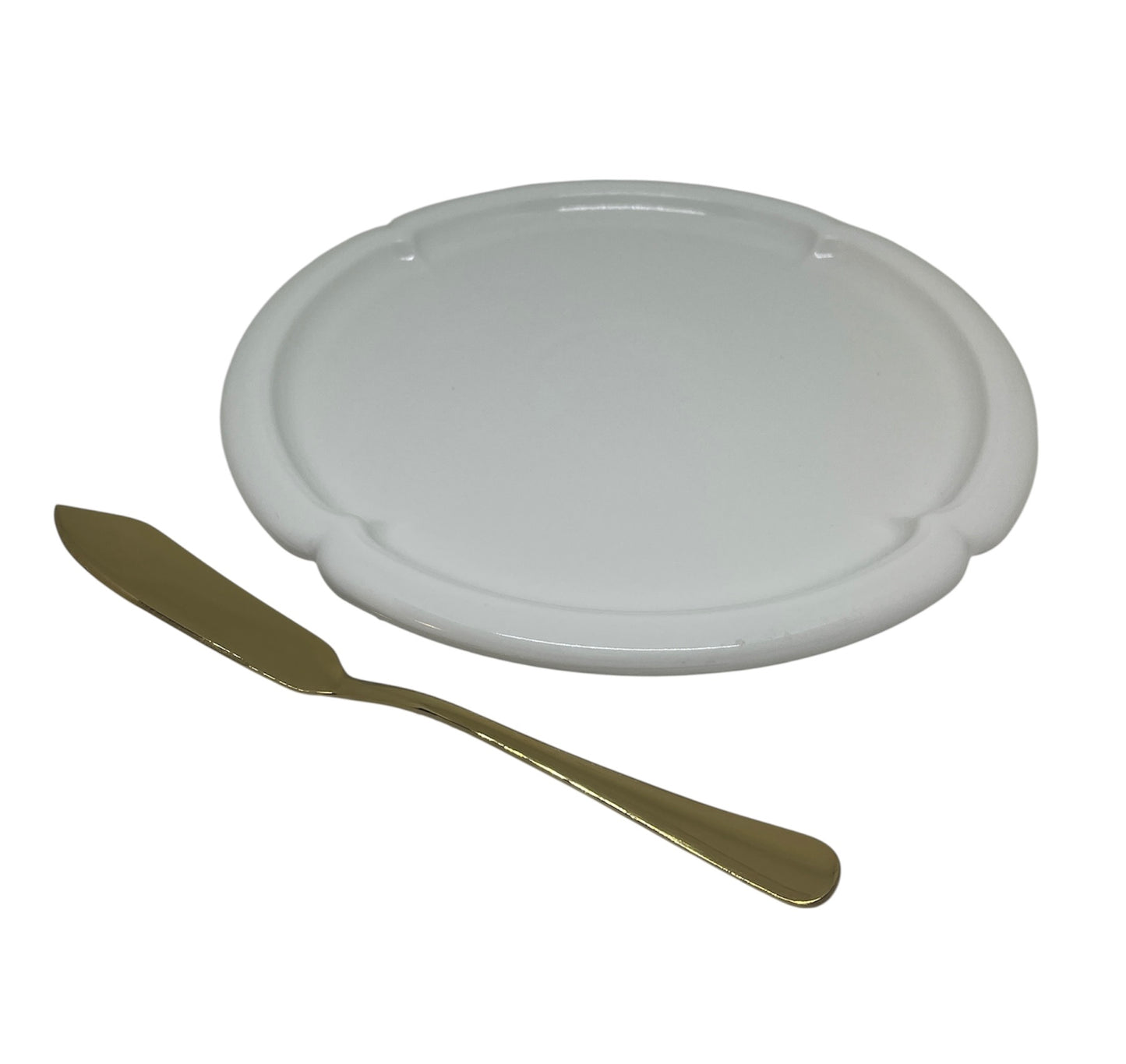 PLATO CON CUCHILLO