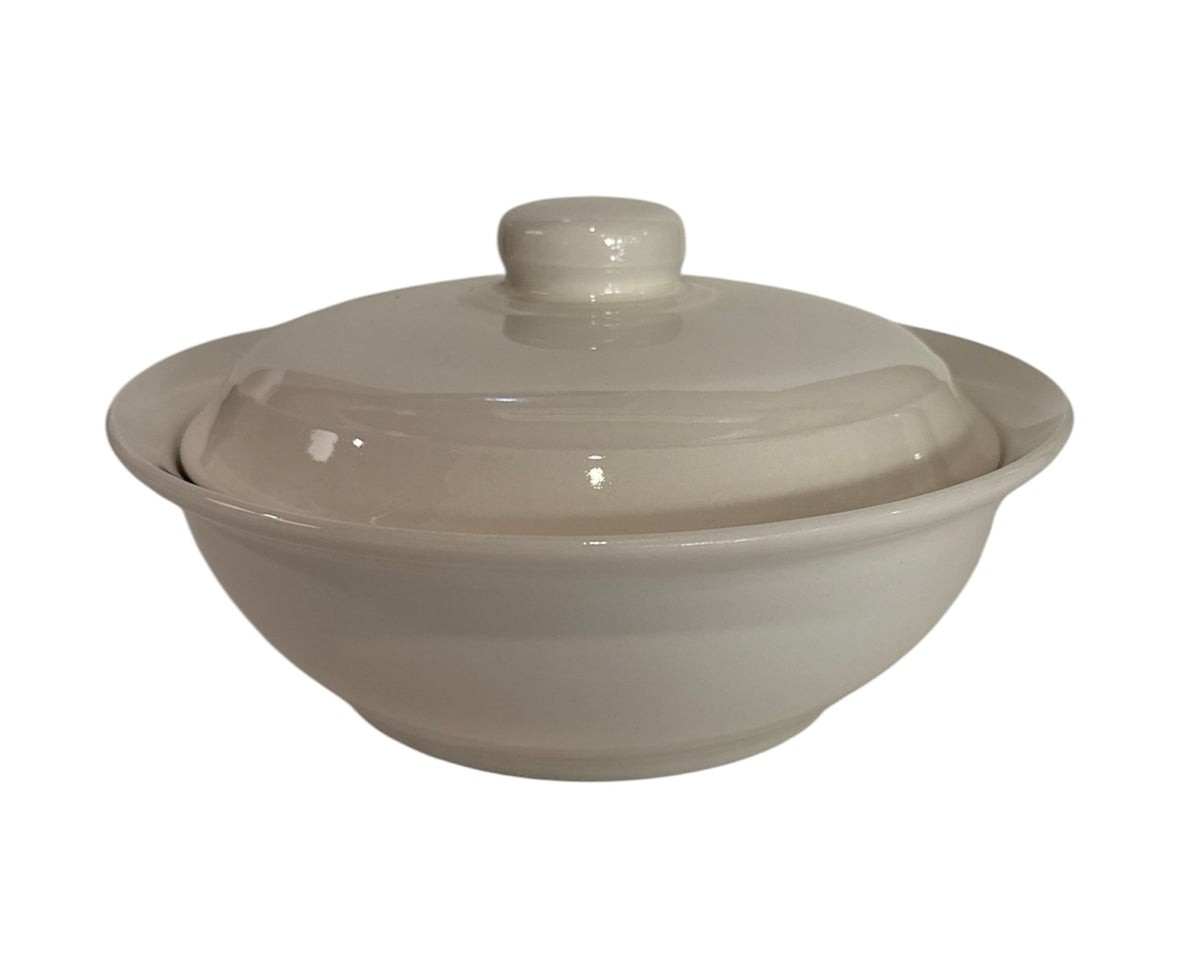 FUENTE CON TAPA